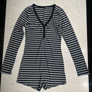 Fashion Nova Black & White Striped Long-Sleeve V-Neck Sleep Romper